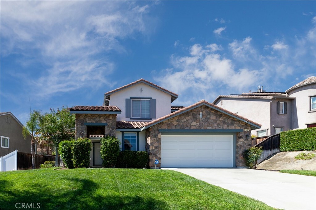 Property Photo:  27397 Murrieta Oaks  CA 92562 