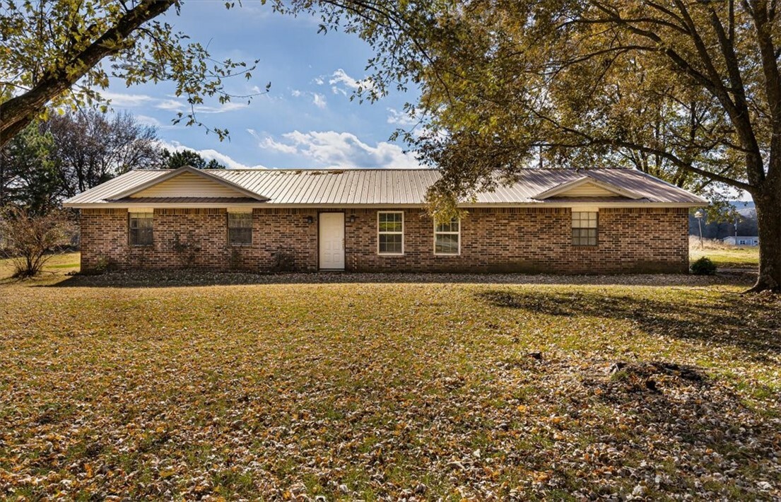 Property Photo:  19627 Latta Road  AR 72717 