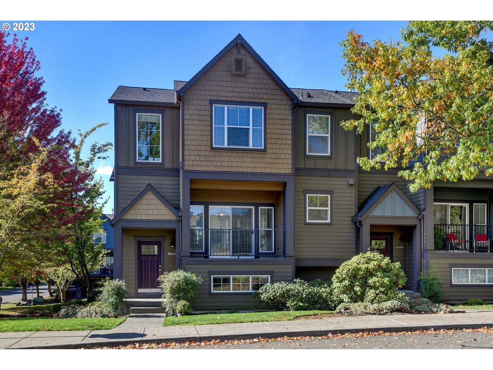 Property Photo:  10965 SW 130th Ave  OR 97223 