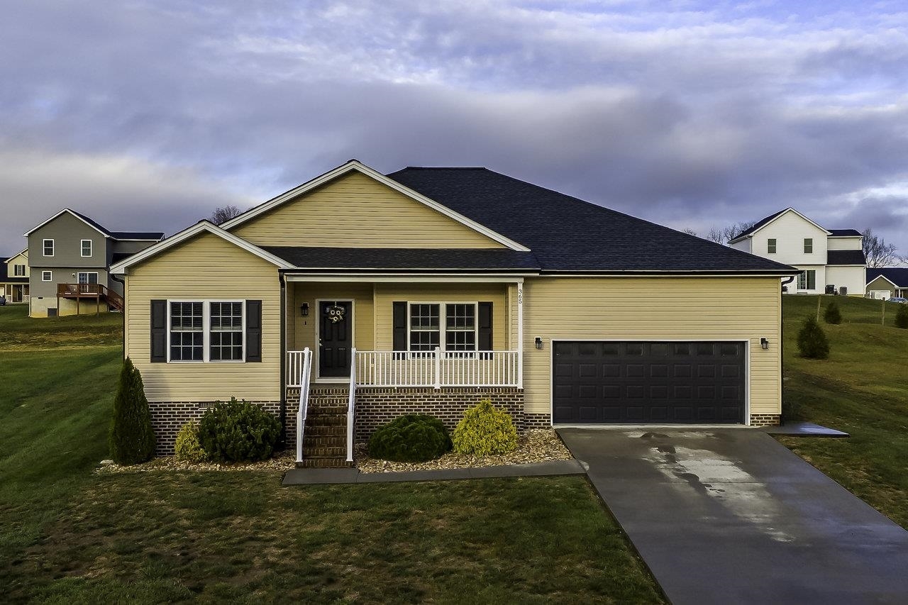Property Photo: 365 Coyote Run VA 22815