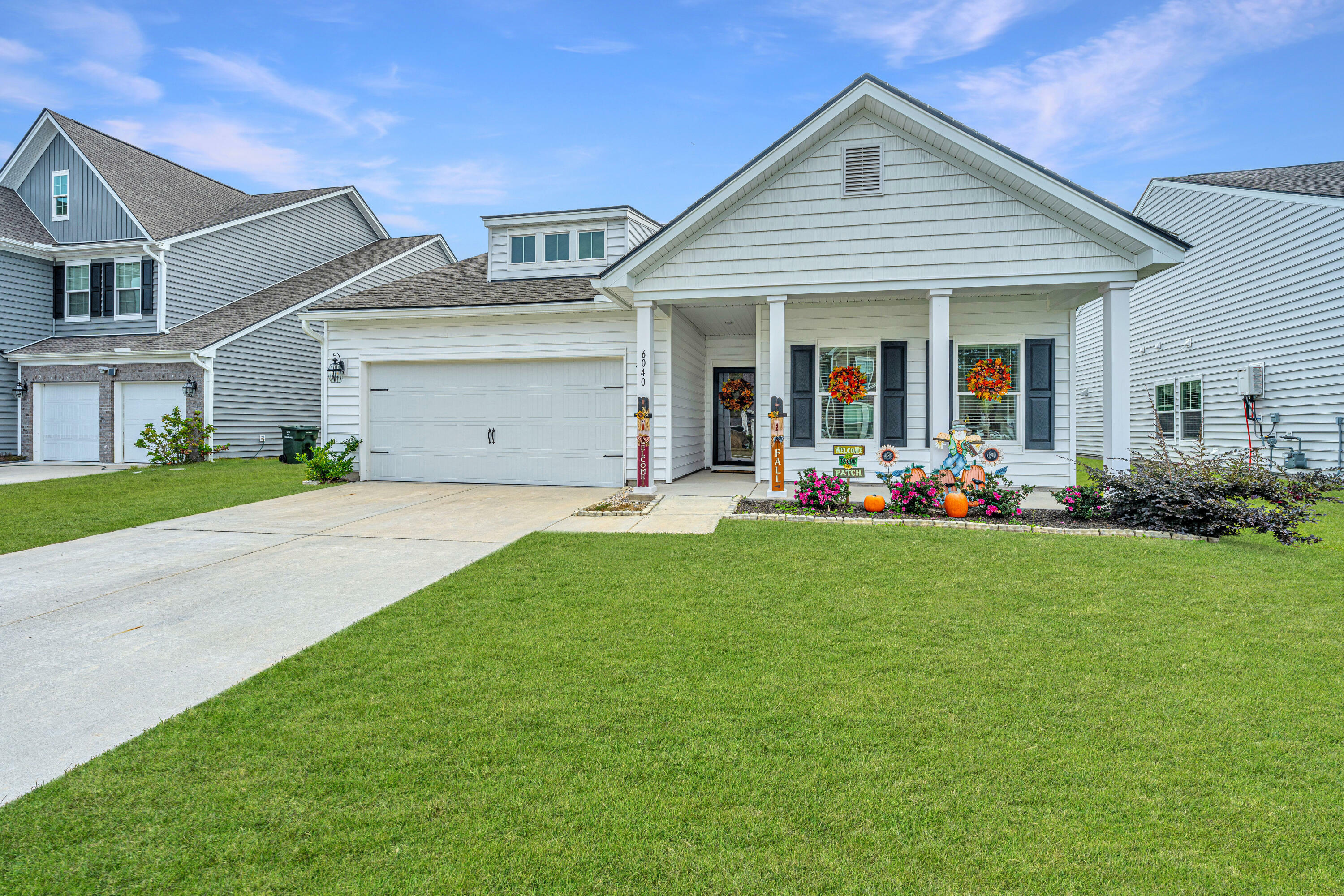 Property Photo: 6040 Coral Berry Road SC 29410