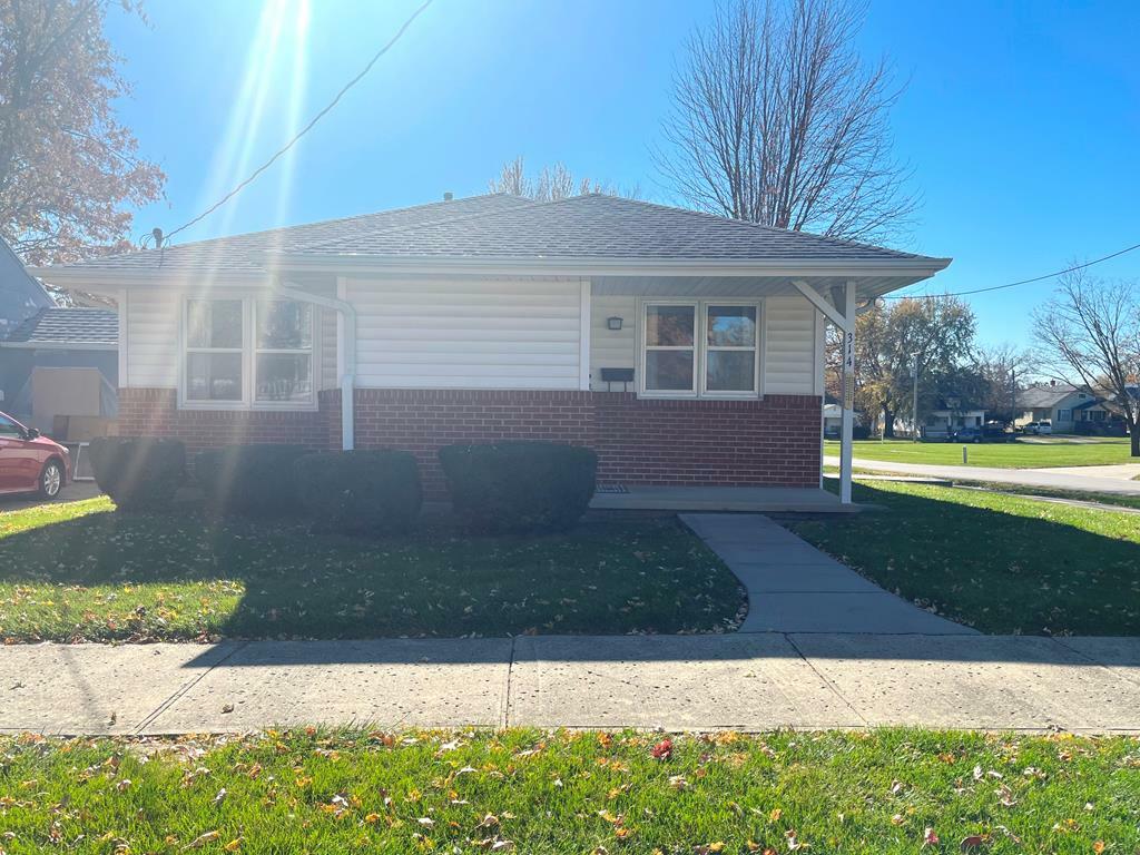 Property Photo: 314 Tenth Street MO 64601