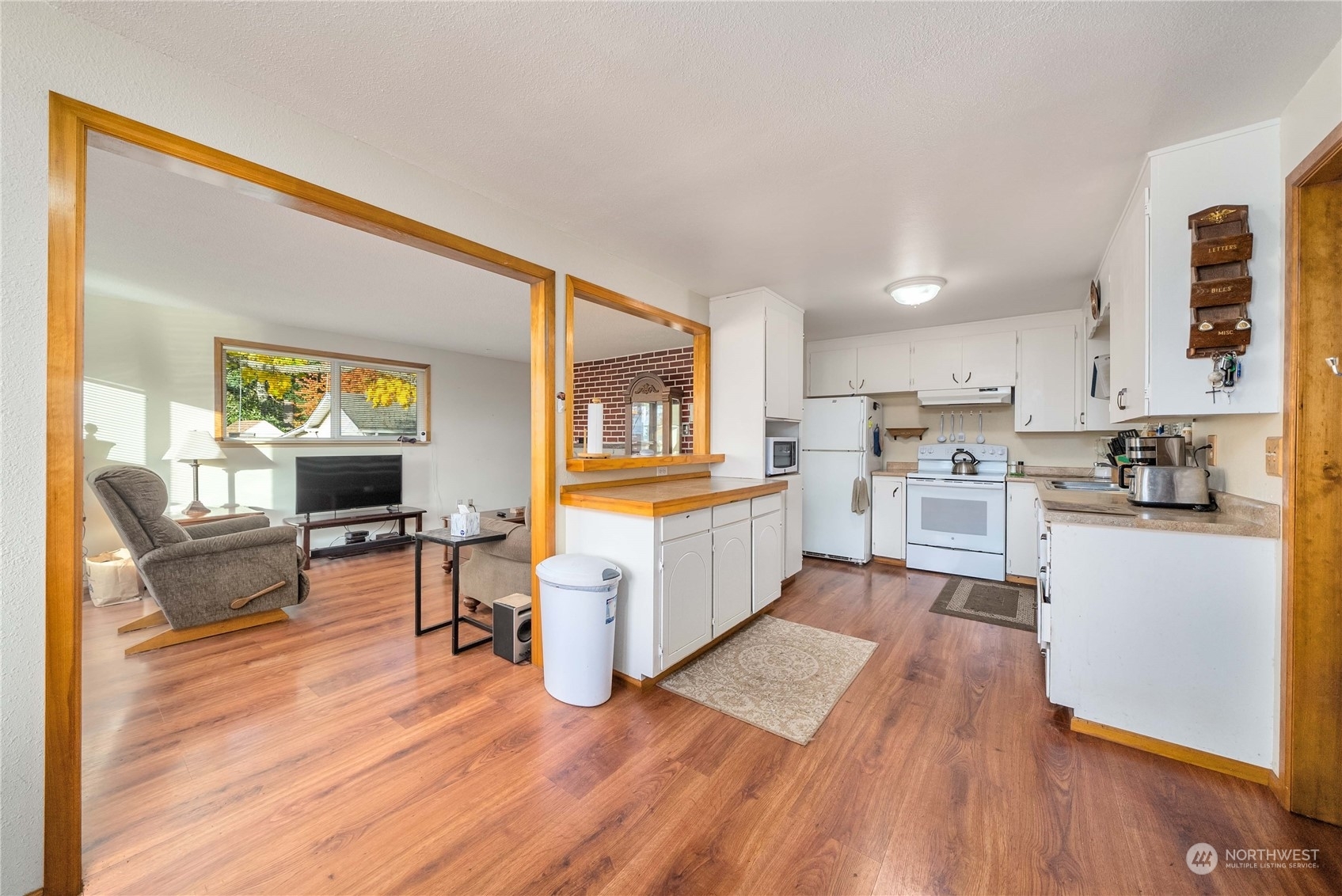 Property Photo: 3731 N Huson Street WA 98407
