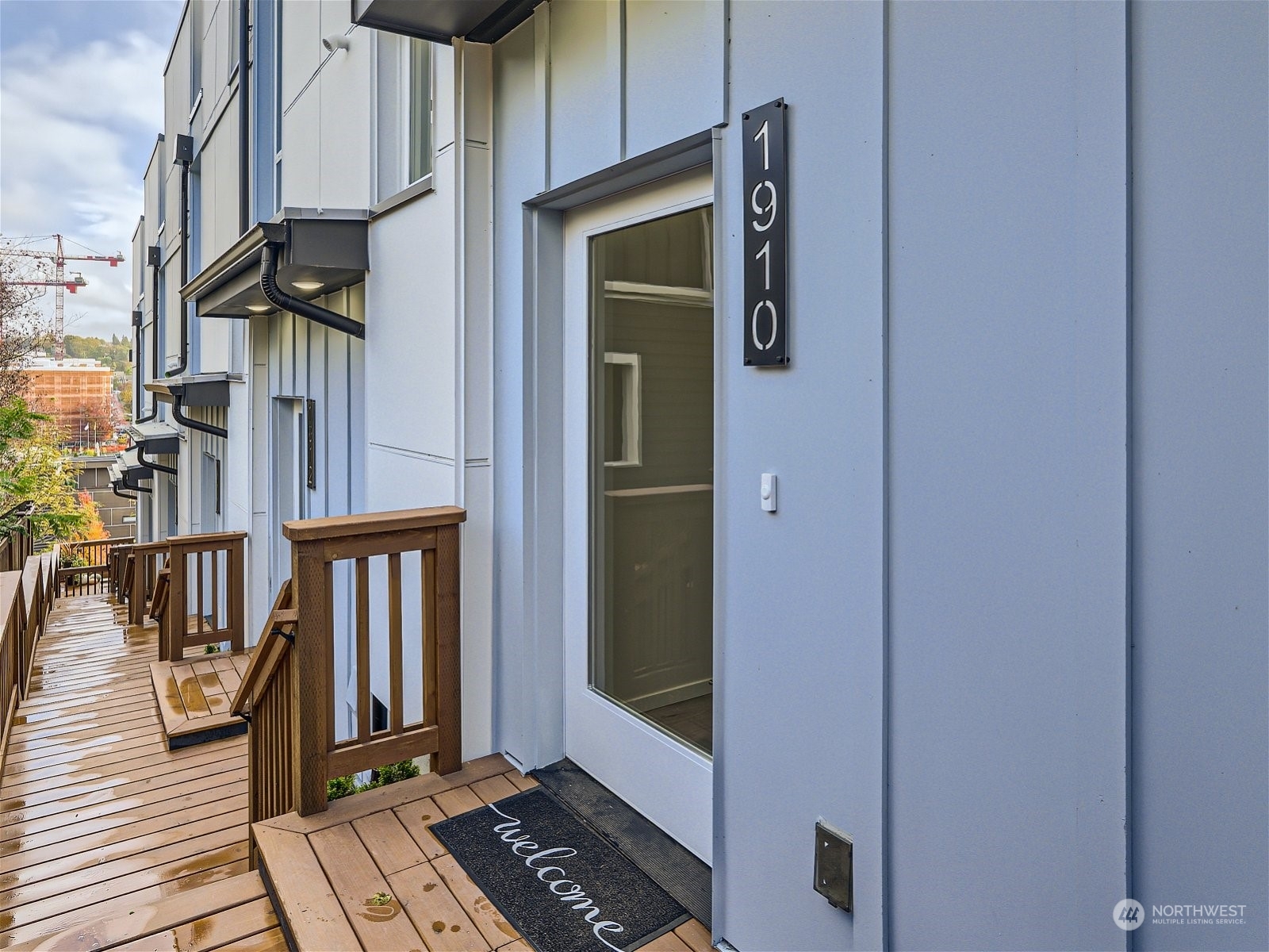 Property Photo:  1910 S Grand Street  WA 98144 