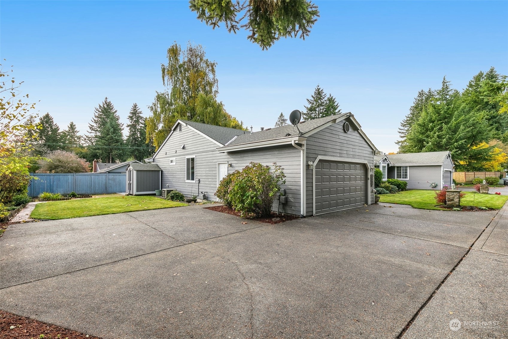 Property Photo:  3409 Tahoma Place W  WA 98466 