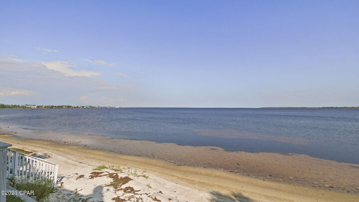 Property Photo: 6083 E Highway 98 FL 32404