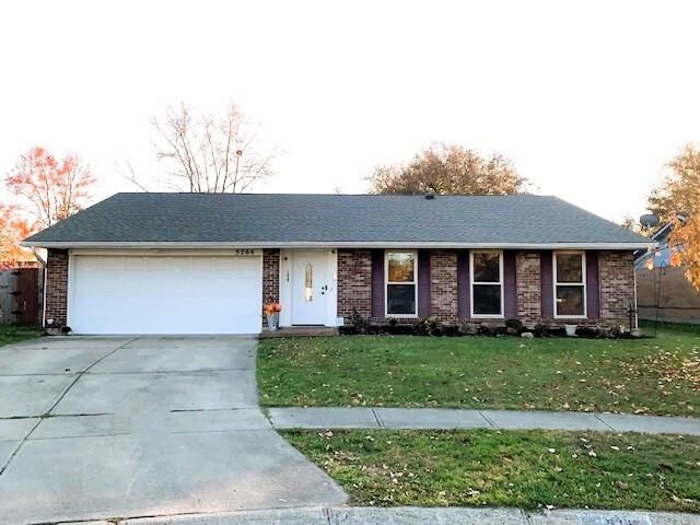 Property Photo: 5266 Robinview Court OH 45424