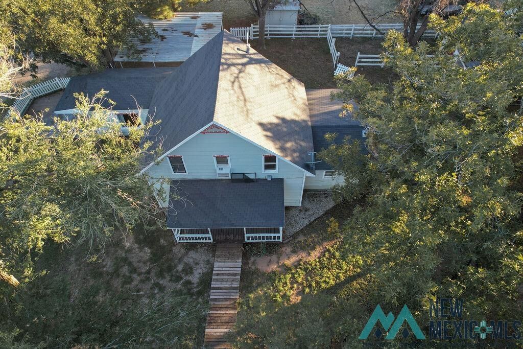 Property Photo: 1339 Muscatel Avenue NM 88220-9218