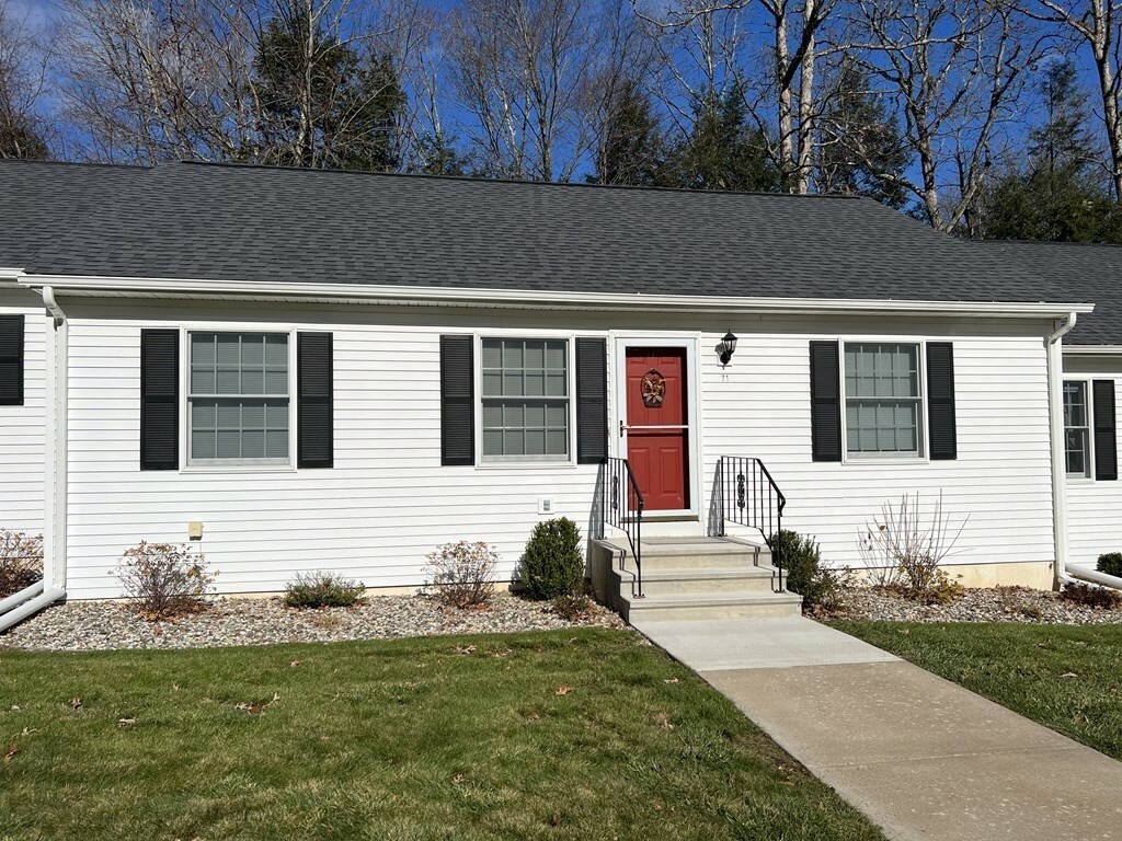 Property Photo:  71 Rosewood Lane 71  MA 01077 