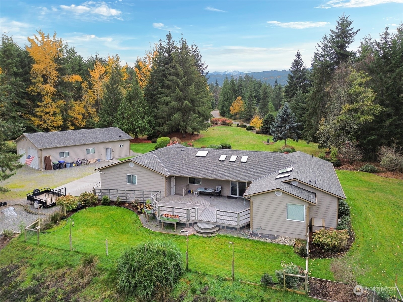 Property Photo:  61 Sunny Dell Lane  WA 98382 