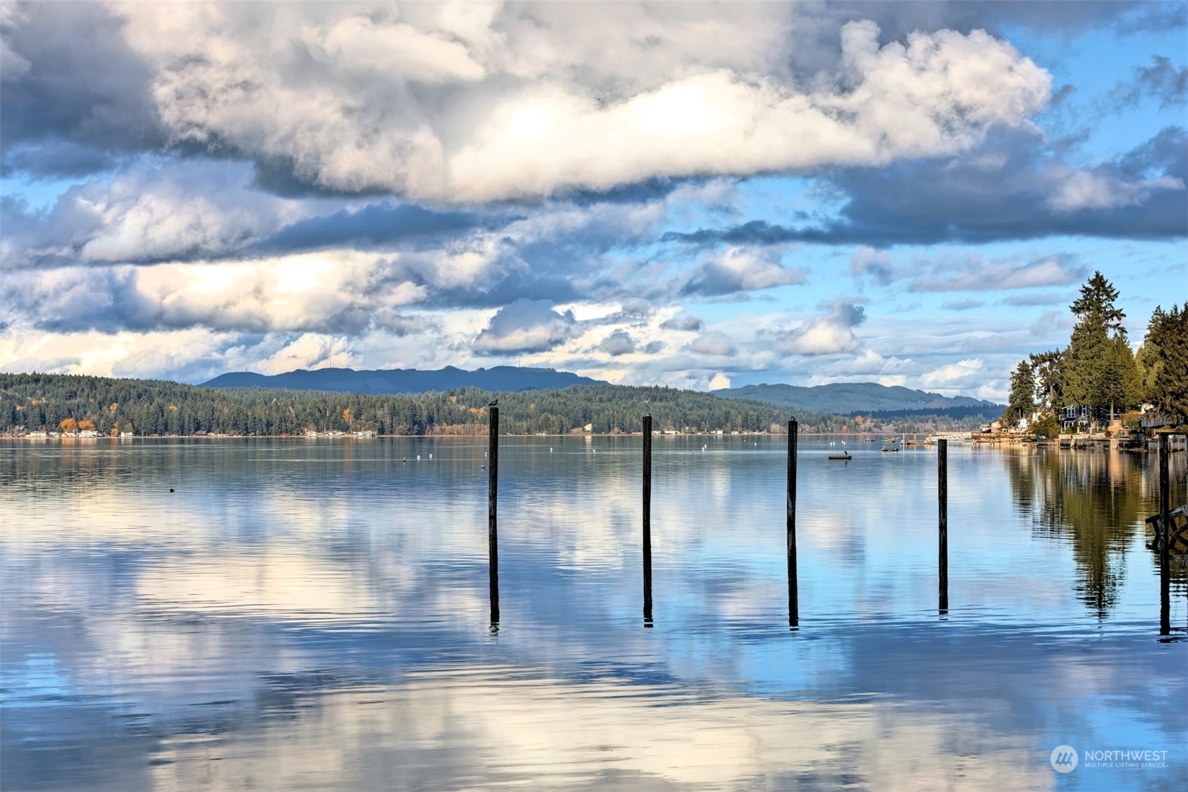 Property Photo: 15981 E State Route 106 WA 98528