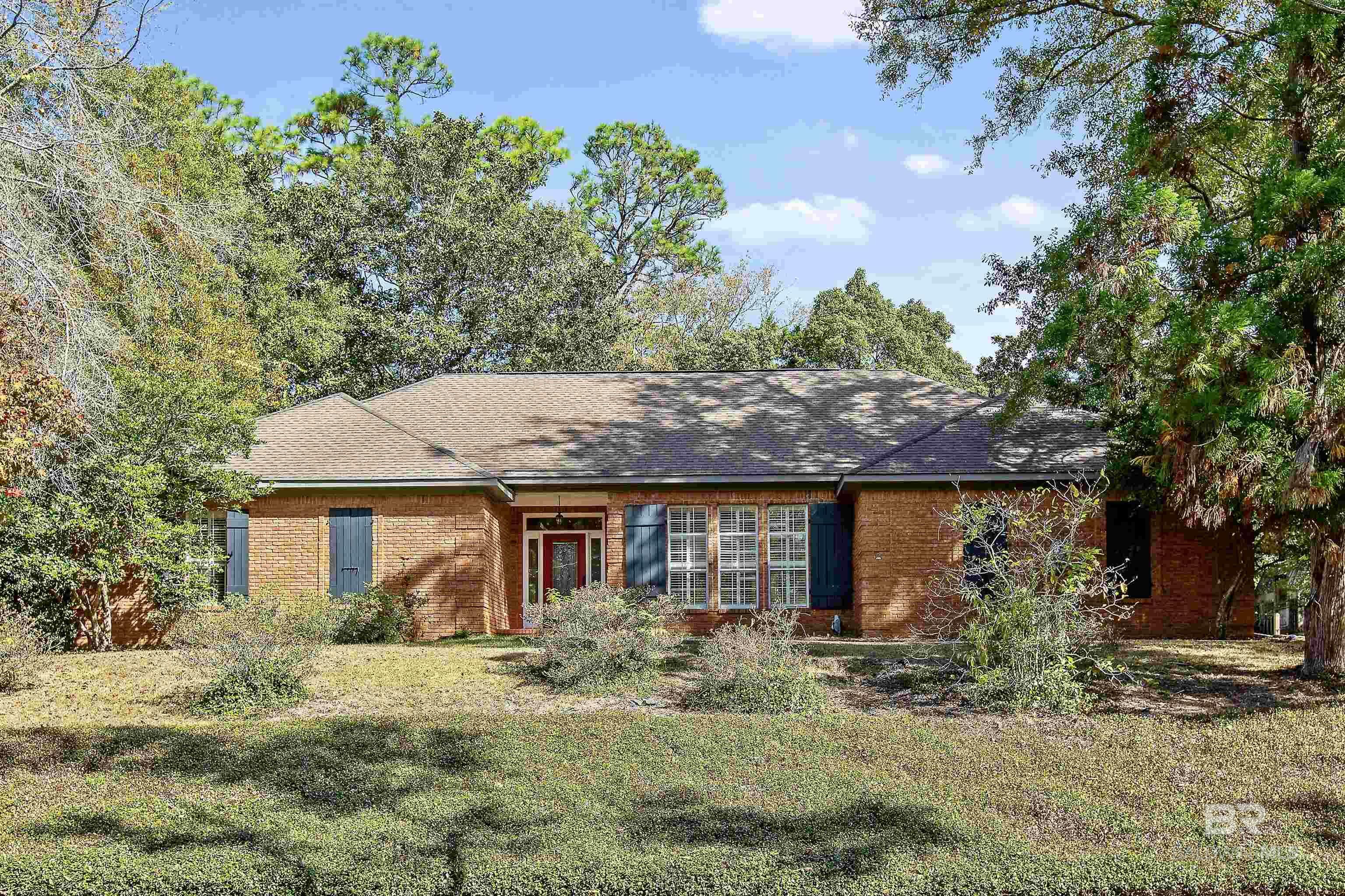 Property Photo:  112 Fairwood Boulevard  AL 36532 