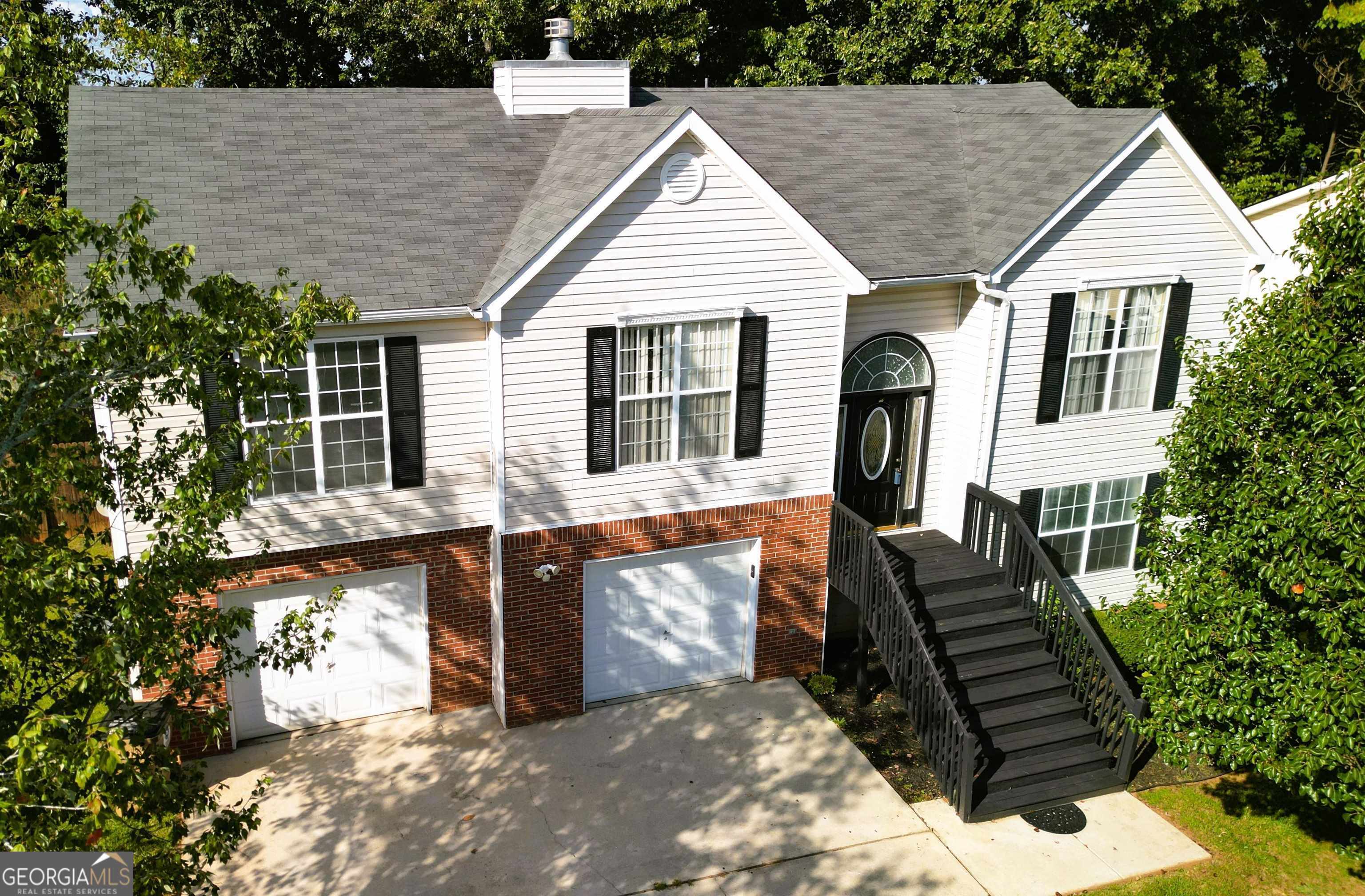 Property Photo: 2818 Heather Ridge Lane GA 30236