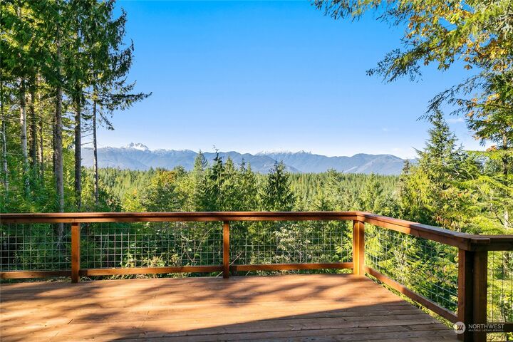 Property Photo:  17197 NW Sunset Ridge Way  WA 98380 