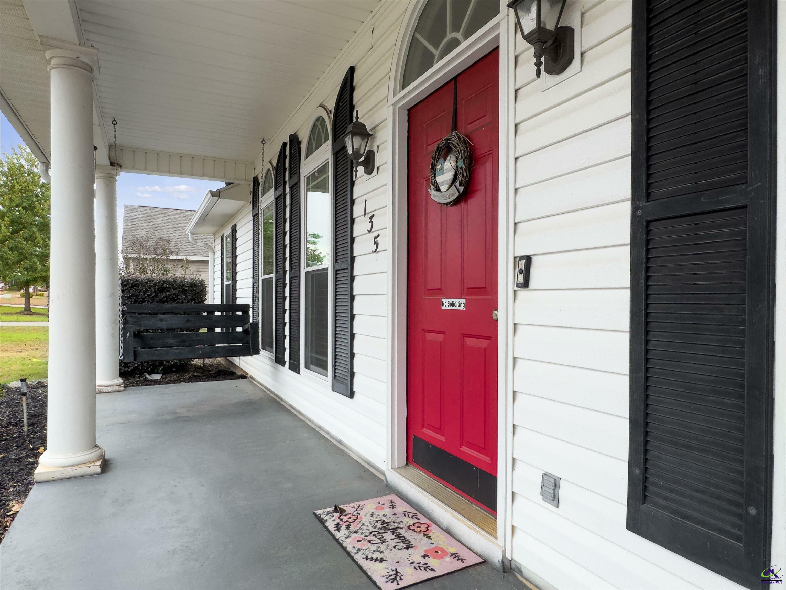 Property Photo:  135 Spring Chase Circle  GA 31047-2283 