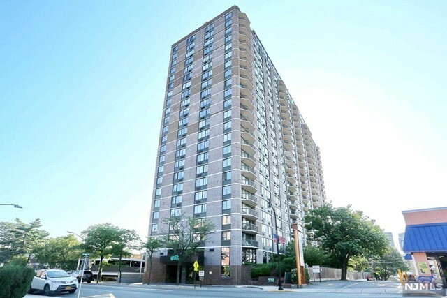 Property Photo: 770 Anderson Avenue 12B NJ 07010