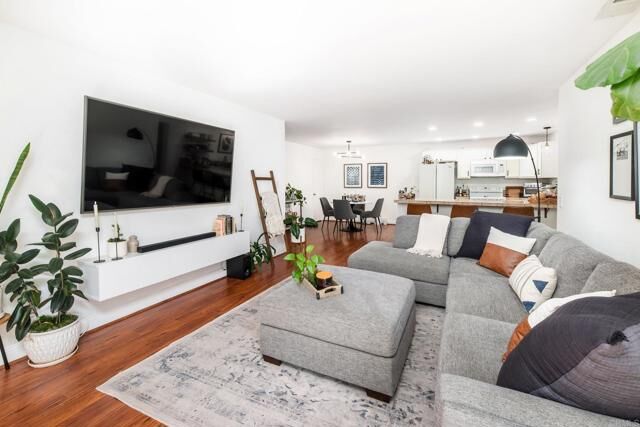 Property Photo: 433 Autumn Drive 12 CA 92069