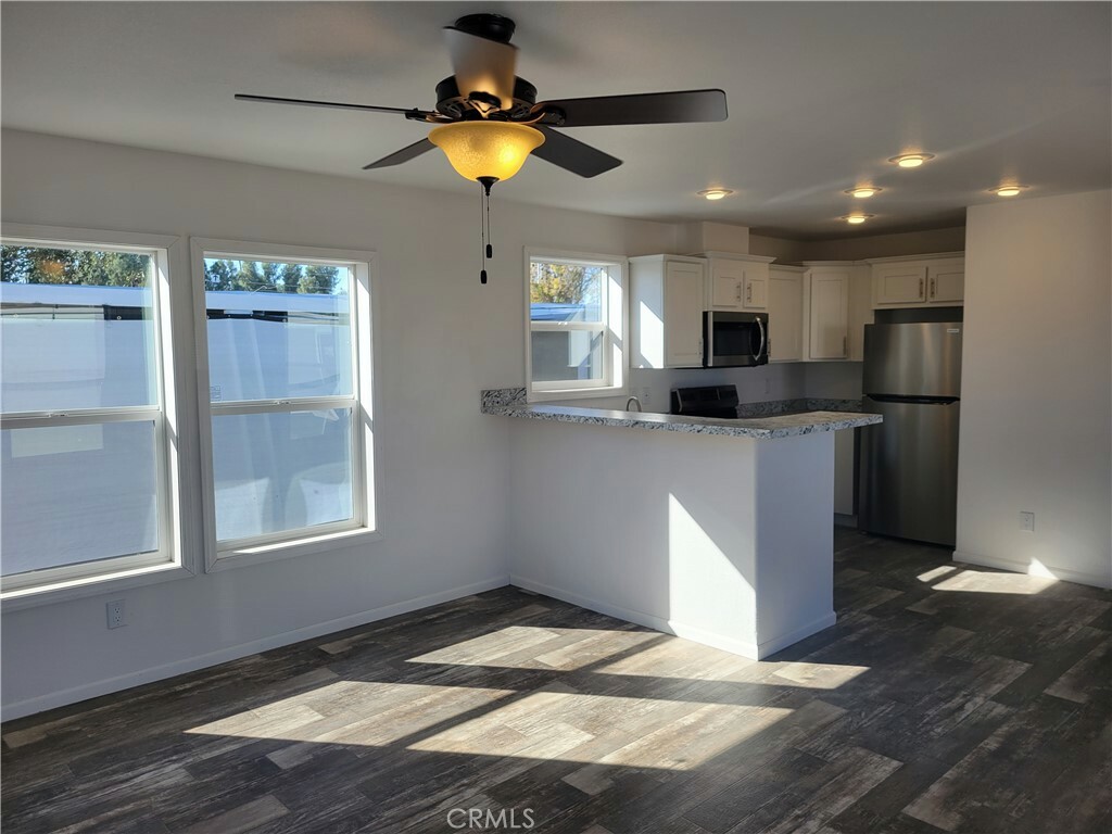 Property Photo:  110 Marina Drive  CA 92363 