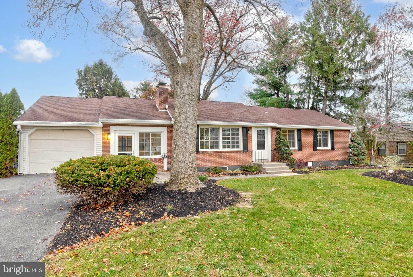 Property Photo:  212 Ridge Hill Road  PA 17050 