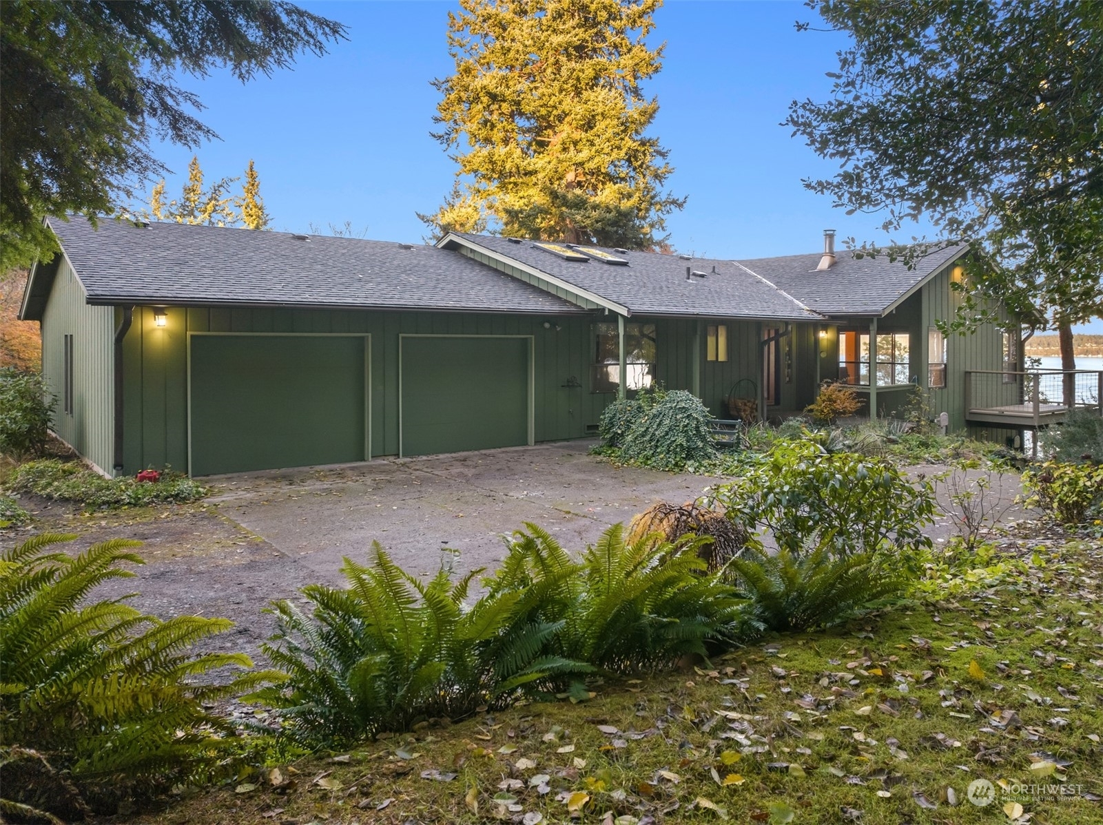 Property Photo:  4141 Panvista Drive  WA 98260 