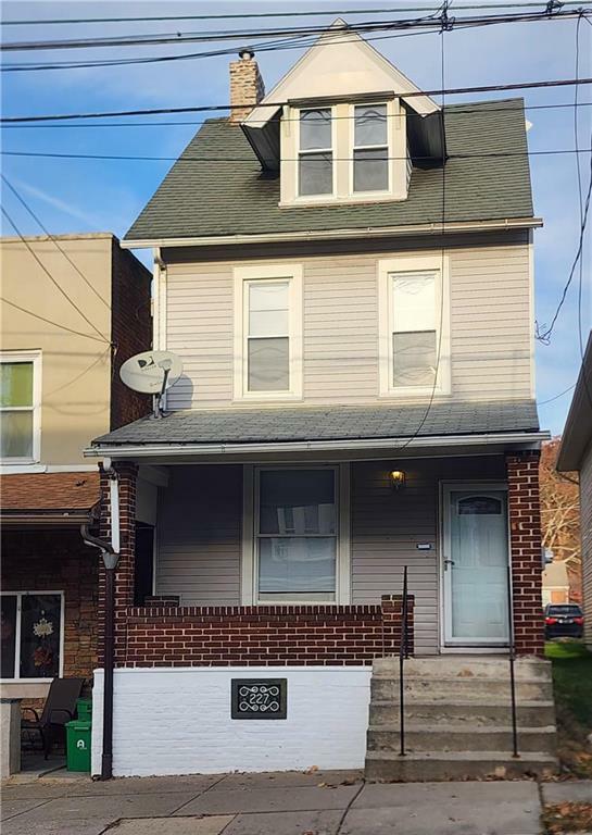 Property Photo:  227 South Carlisle Street  PA 18109 