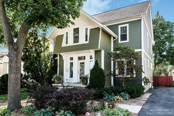 543 Adams Street  Plymouth MI 48170 photo