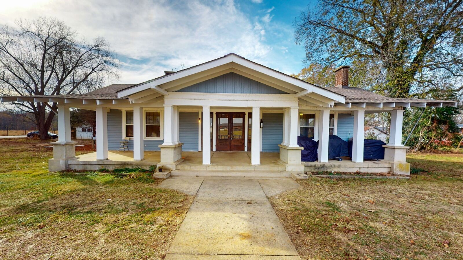 Property Photo:  1002 Main St  TN 37345 