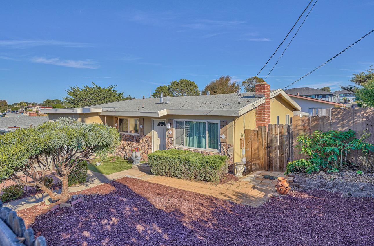 Property Photo: 1506 Soto Street CA 93955