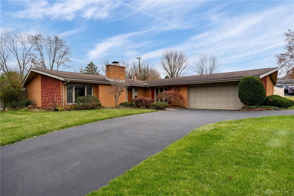 Property Photo: 2406 Portage Path OH 45305