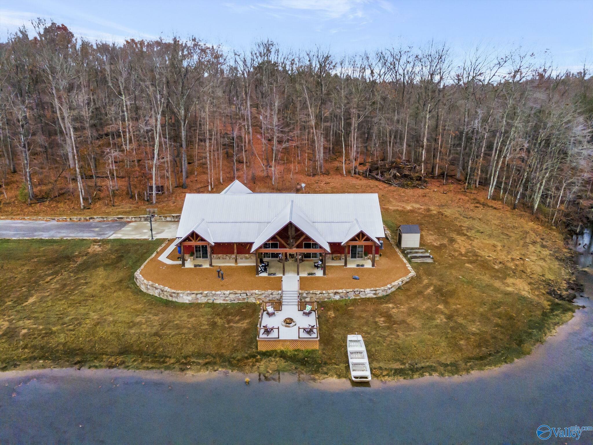 Property Photo: 23620 Hwy 79 AL 35768