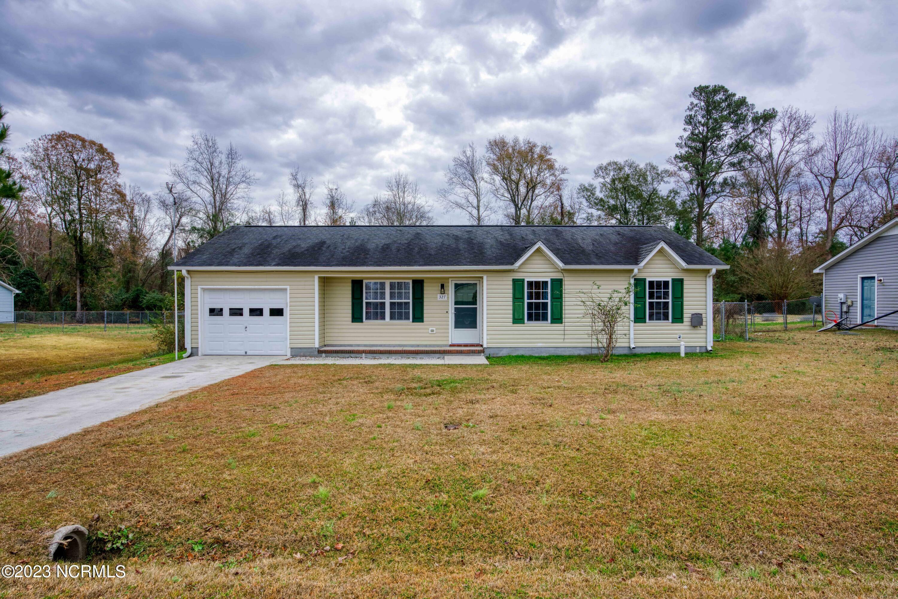 Property Photo:  327 Steller Road  NC 28540 