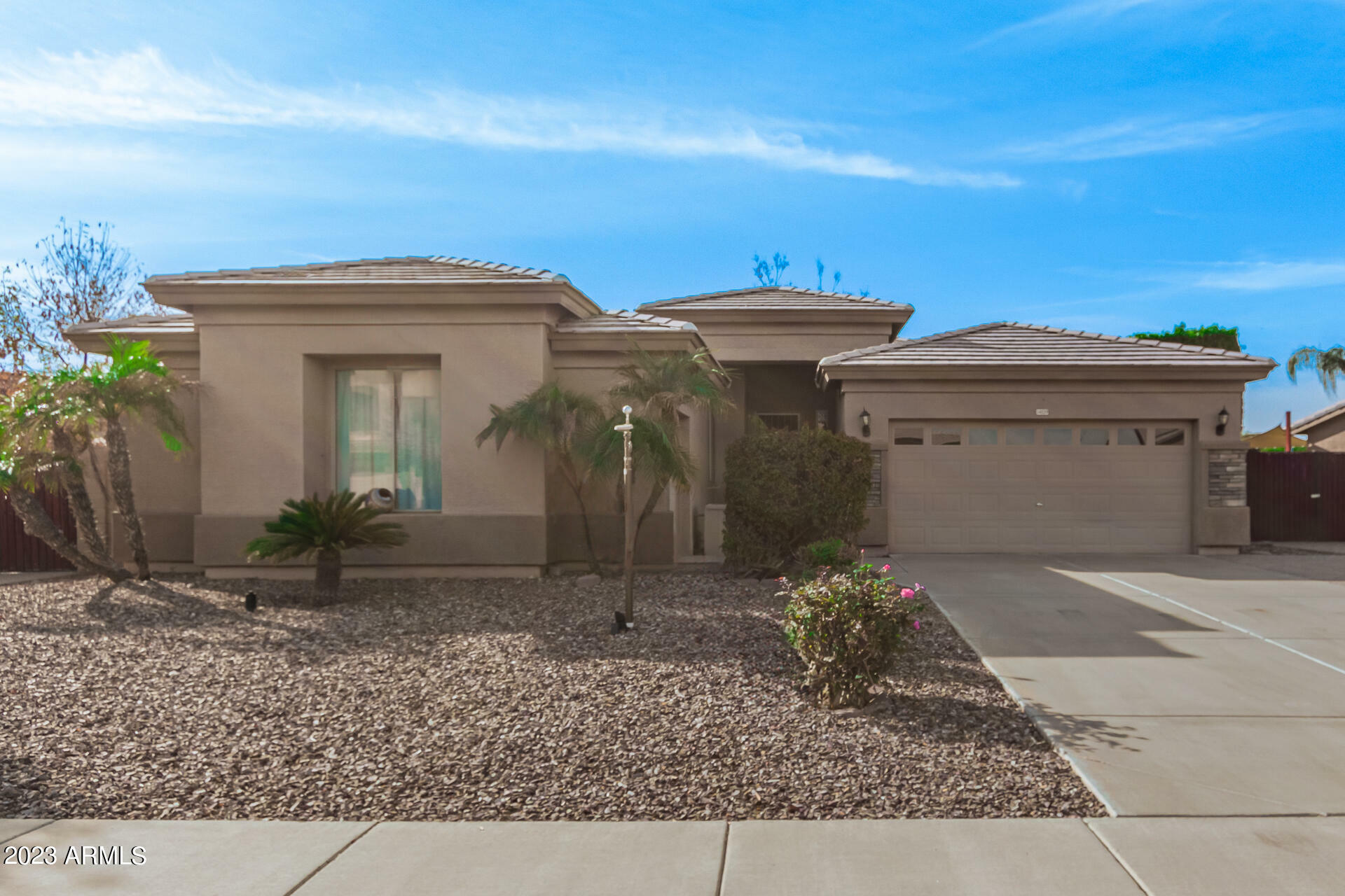 Property Photo:  14839 W Port Royale Lane  AZ 85379 