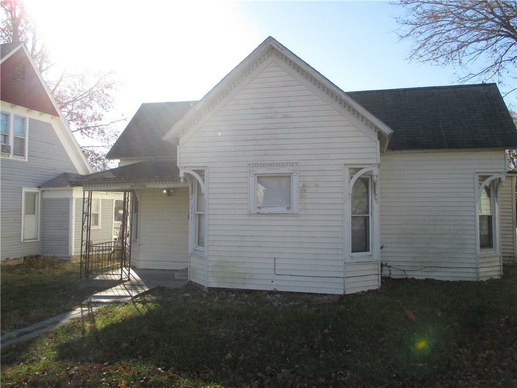 Property Photo:  211 W 13th Street  KS 66439 