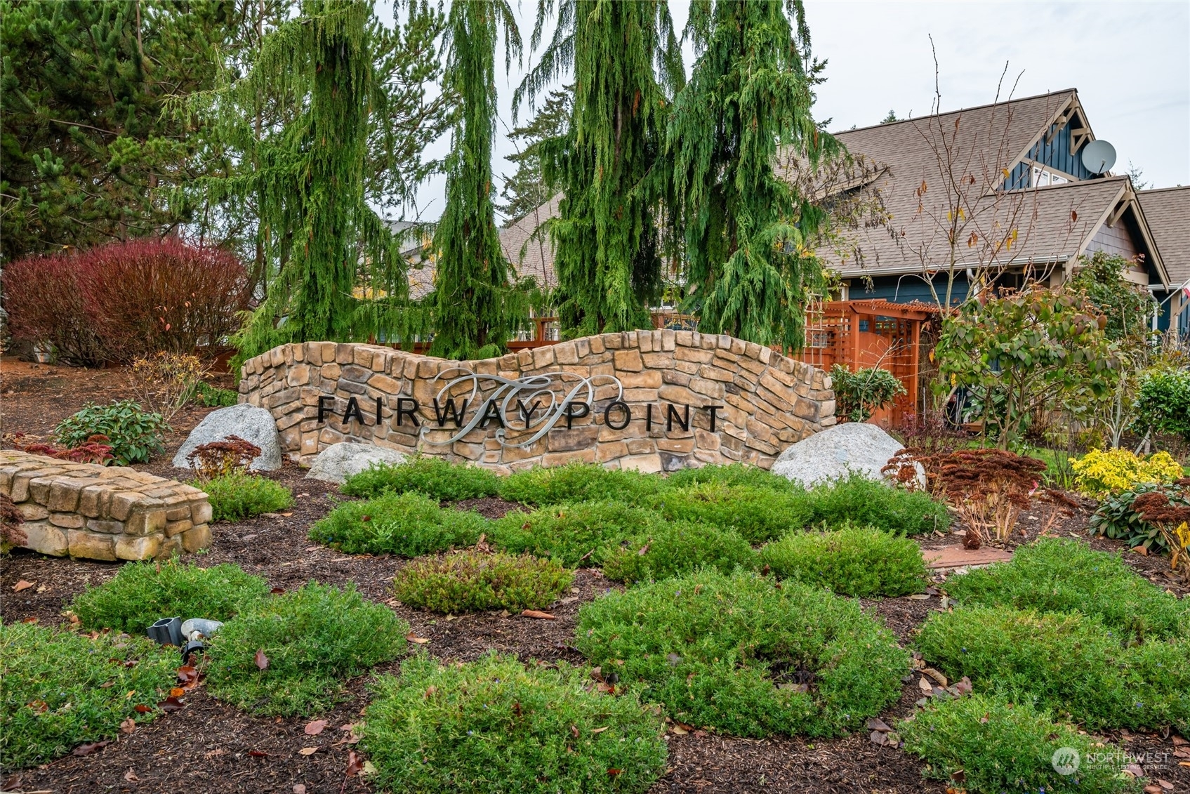 Property Photo: 1750 SW Aberdeen Court WA 98277