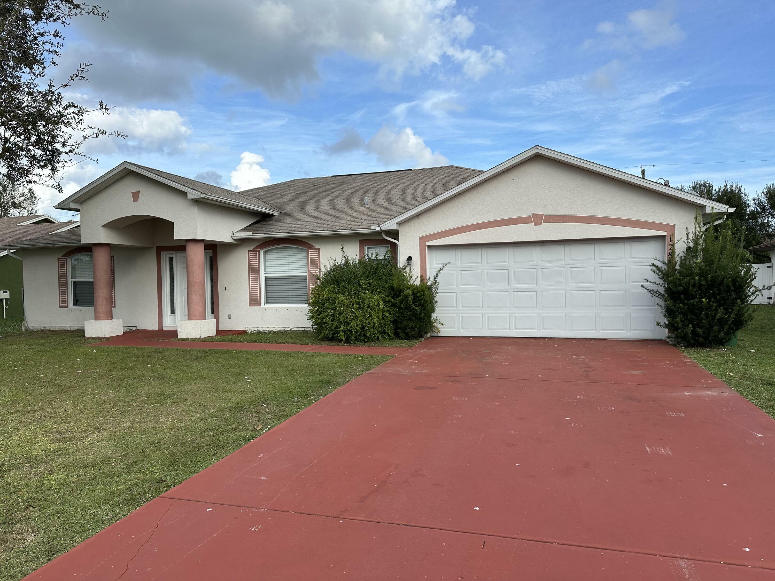 Property Photo:  1281 SE Sandia Drive  FL 34983 