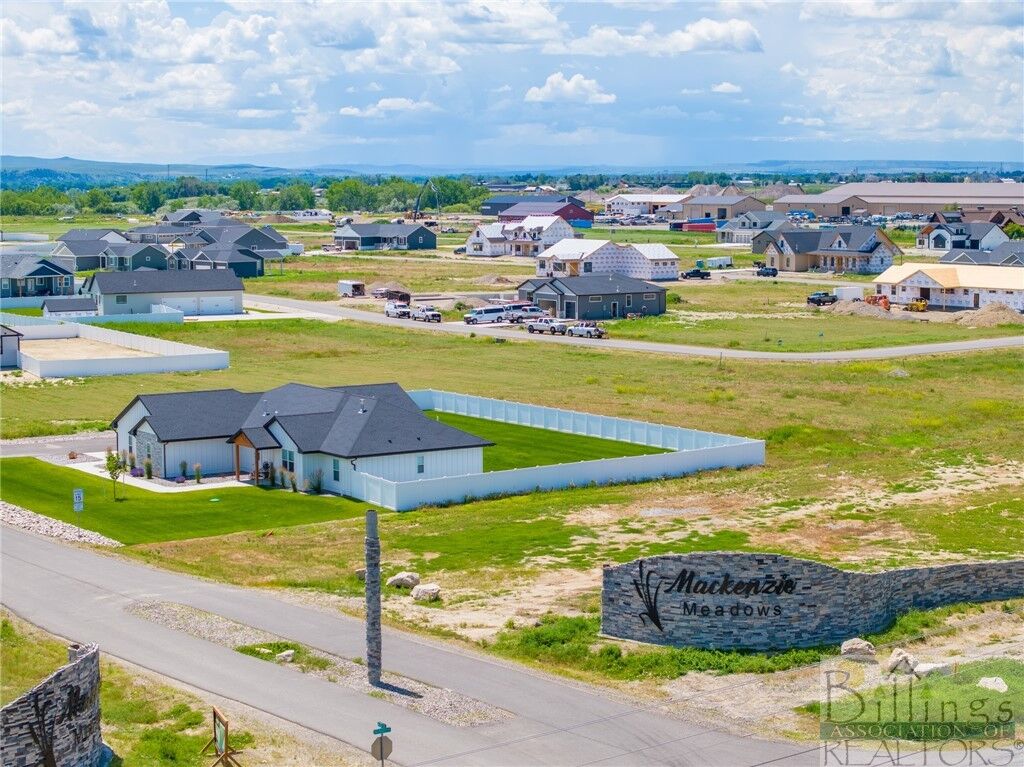 Property Photo:  Lot 12 Block 7 Hunter Hall Street  MT 59106 
