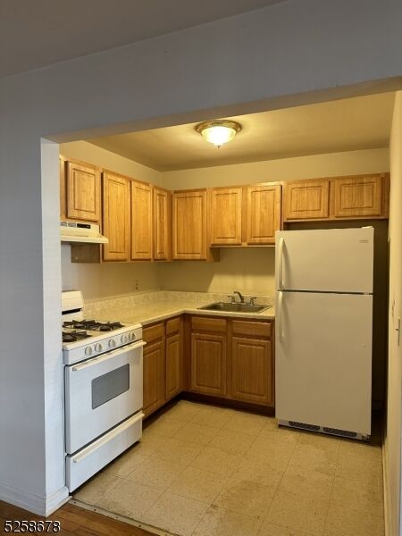 Property Photo:  565 Grove St E-11  NJ 07013 