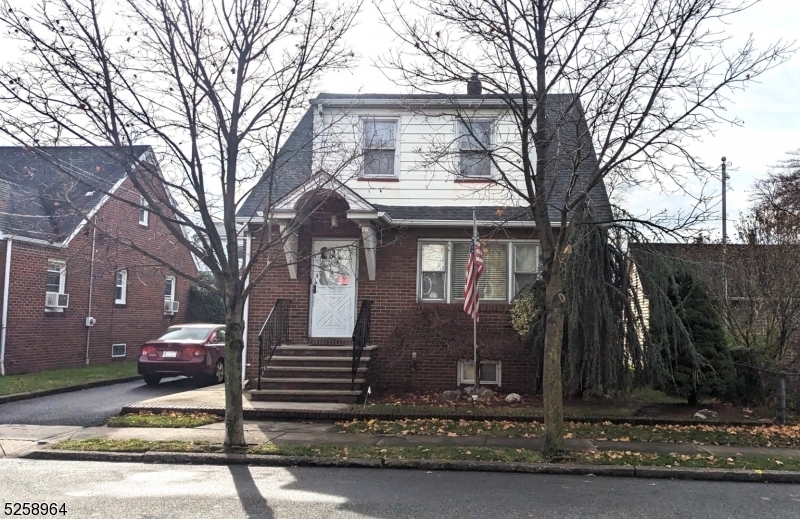 Property Photo:  14 Stein Ave  NJ 07057 