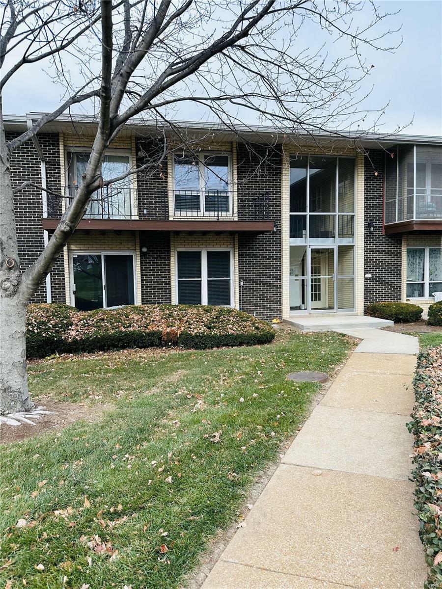 Property Photo: 10379 Forest Brook Lane A MO 63146