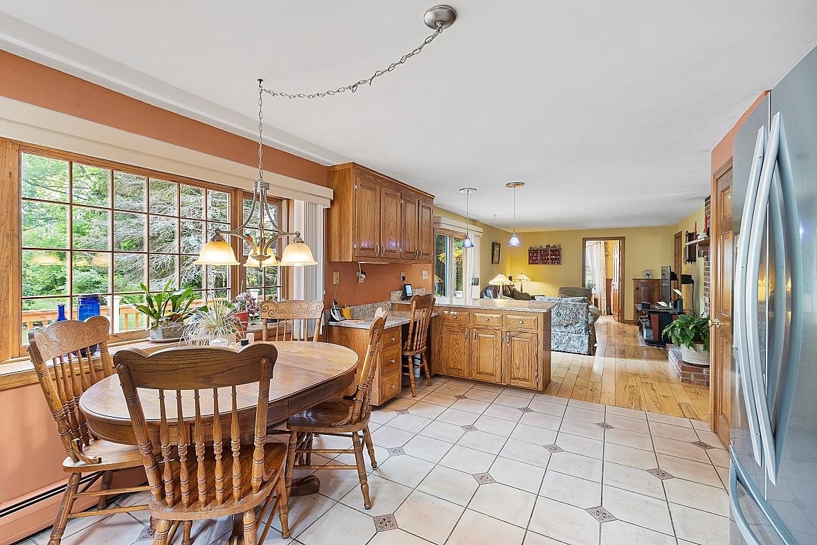 Property Photo:  29 Exeter Road  NH 03848 