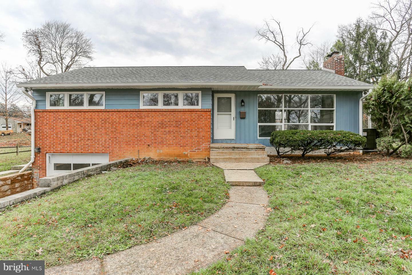 Property Photo: 706 Haldeman Boulevard PA 17070