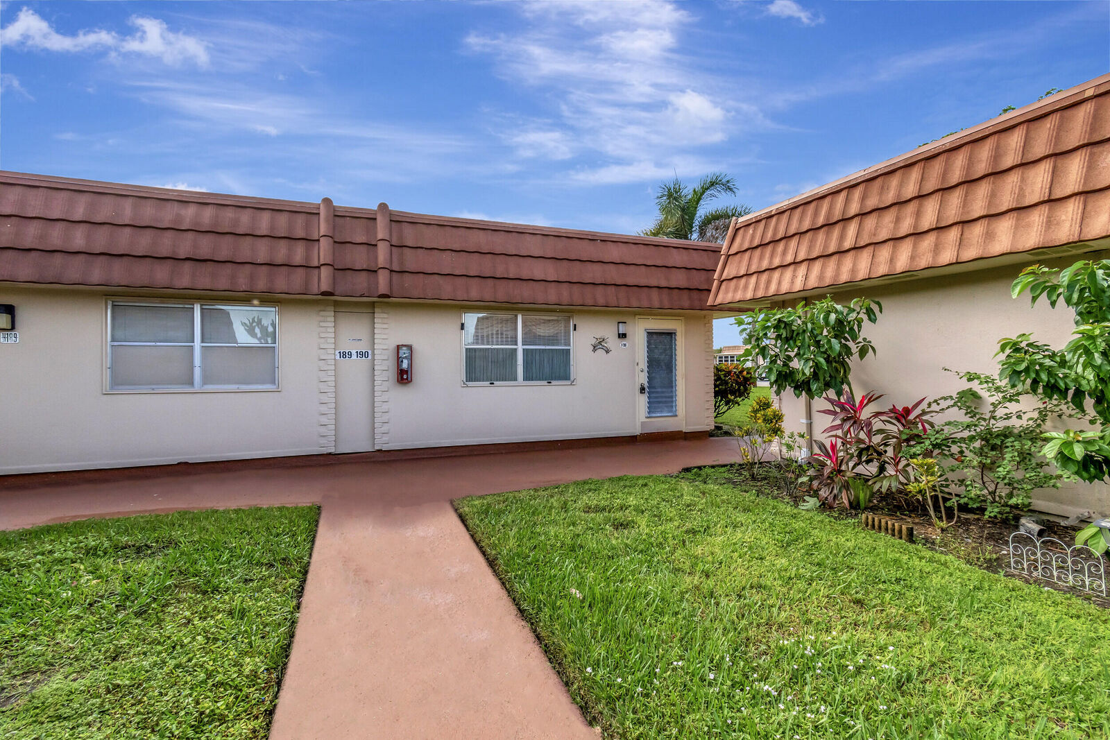 Property Photo:  190 Seville H  FL 33446 