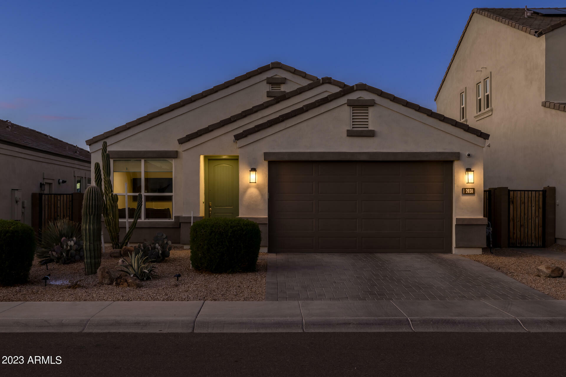 Property Photo:  2038 E Dry Wood Road  AZ 85024 