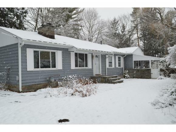 Property Photo:  382 The Parkway  NY 14850 