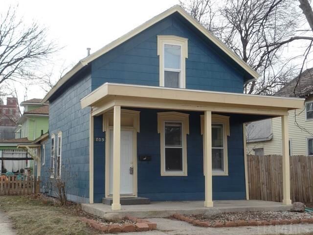 Property Photo:  803 Wilt Street  IN 46802-4018 