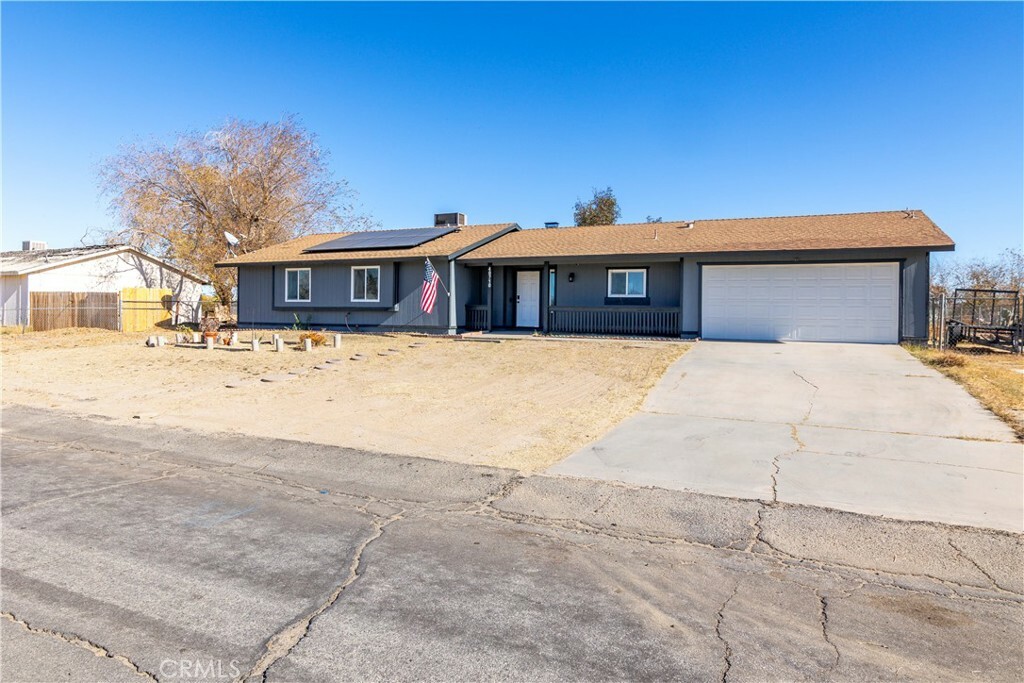 Property Photo: 40710 168th Street E CA 93535