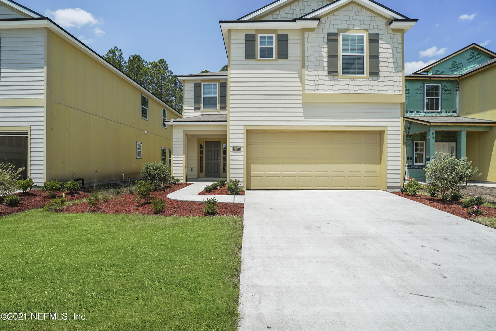 Property Photo:  9977 Sitting Fox Drive  FL 32222 