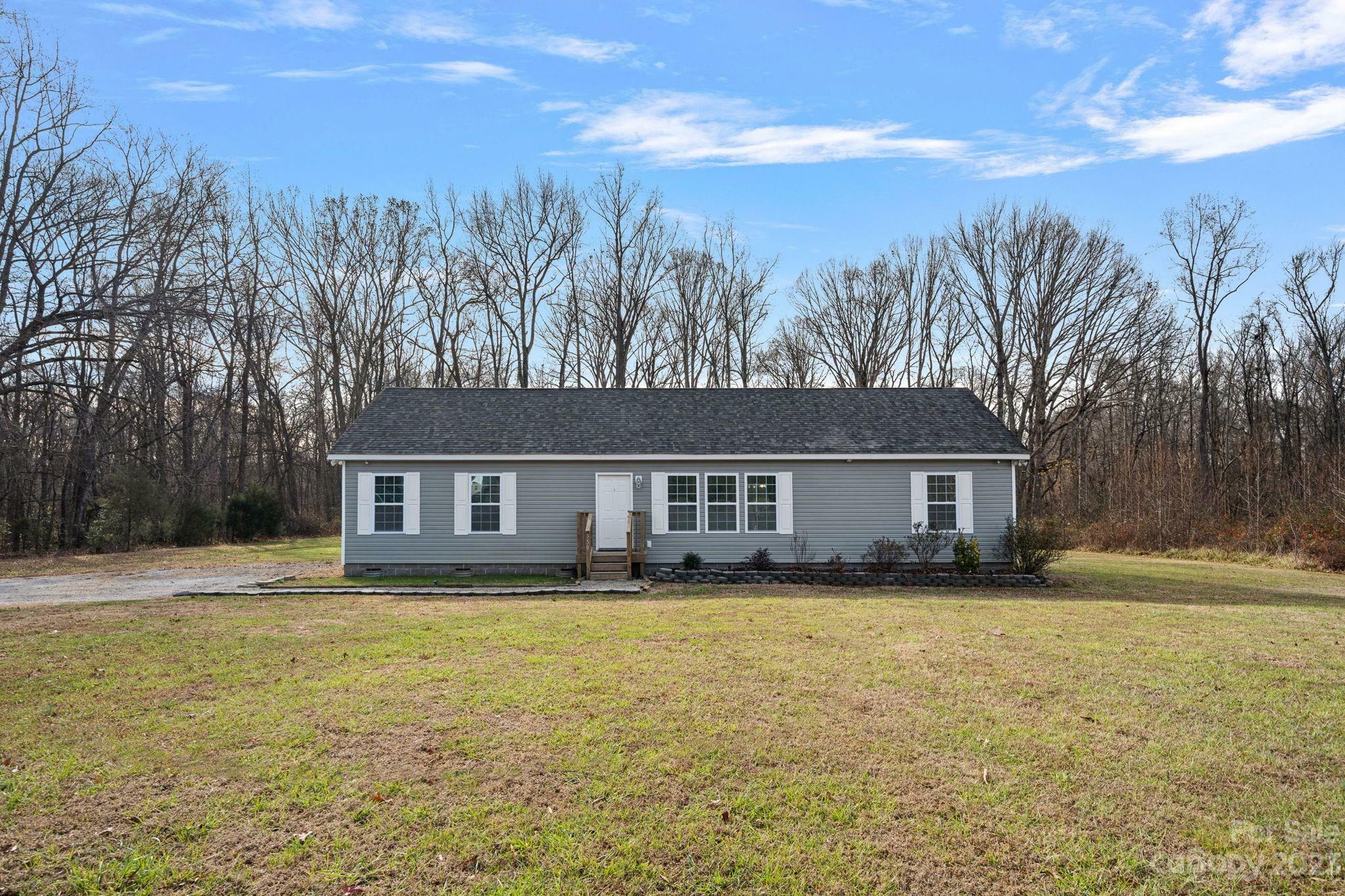 Property Photo:  350 Little Creek Drive  NC 28147 