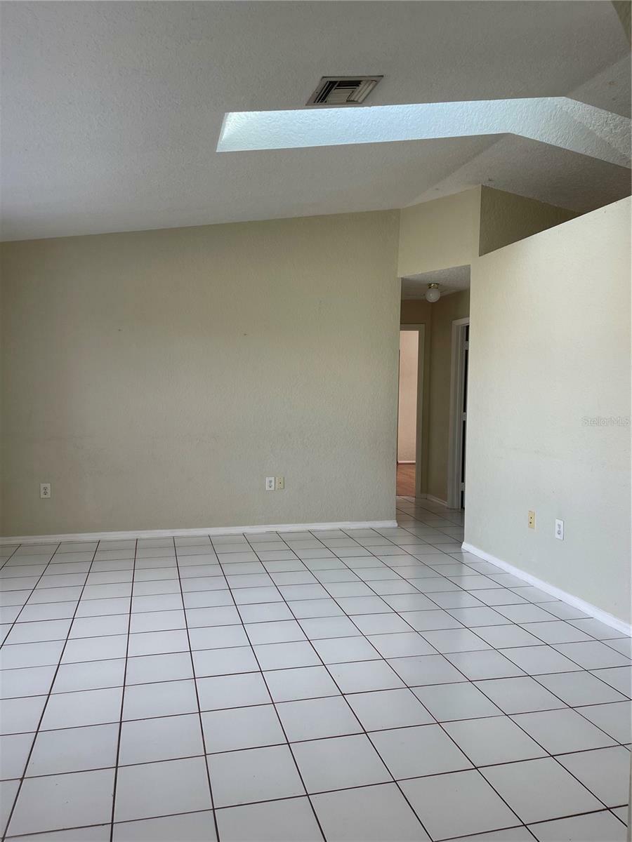 Property Photo:  323 Center Avenue NW  FL 33952 