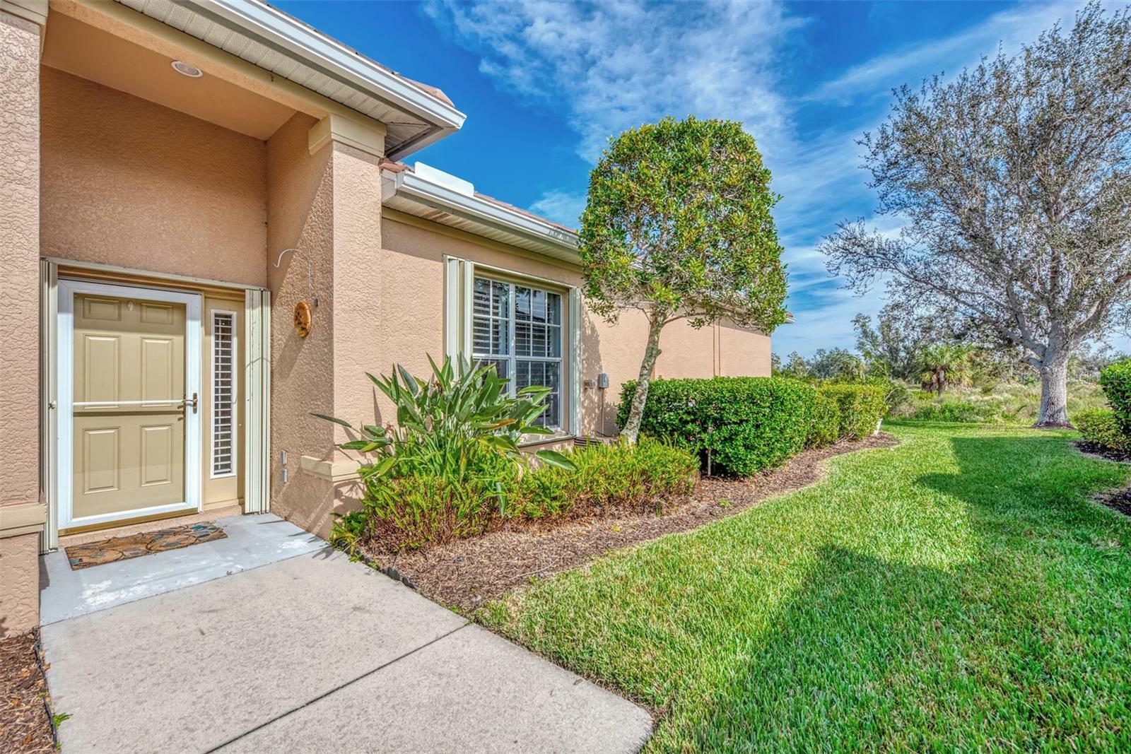 Property Photo:  4151 Herons Pointe Drive  FL 33953 